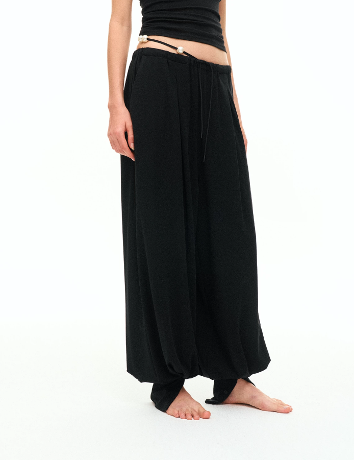 Noir Lantern Wide-Leg Pants